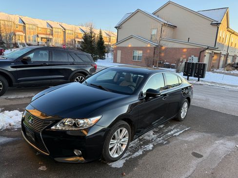 Used 2014 Lexus ES 350 image 2