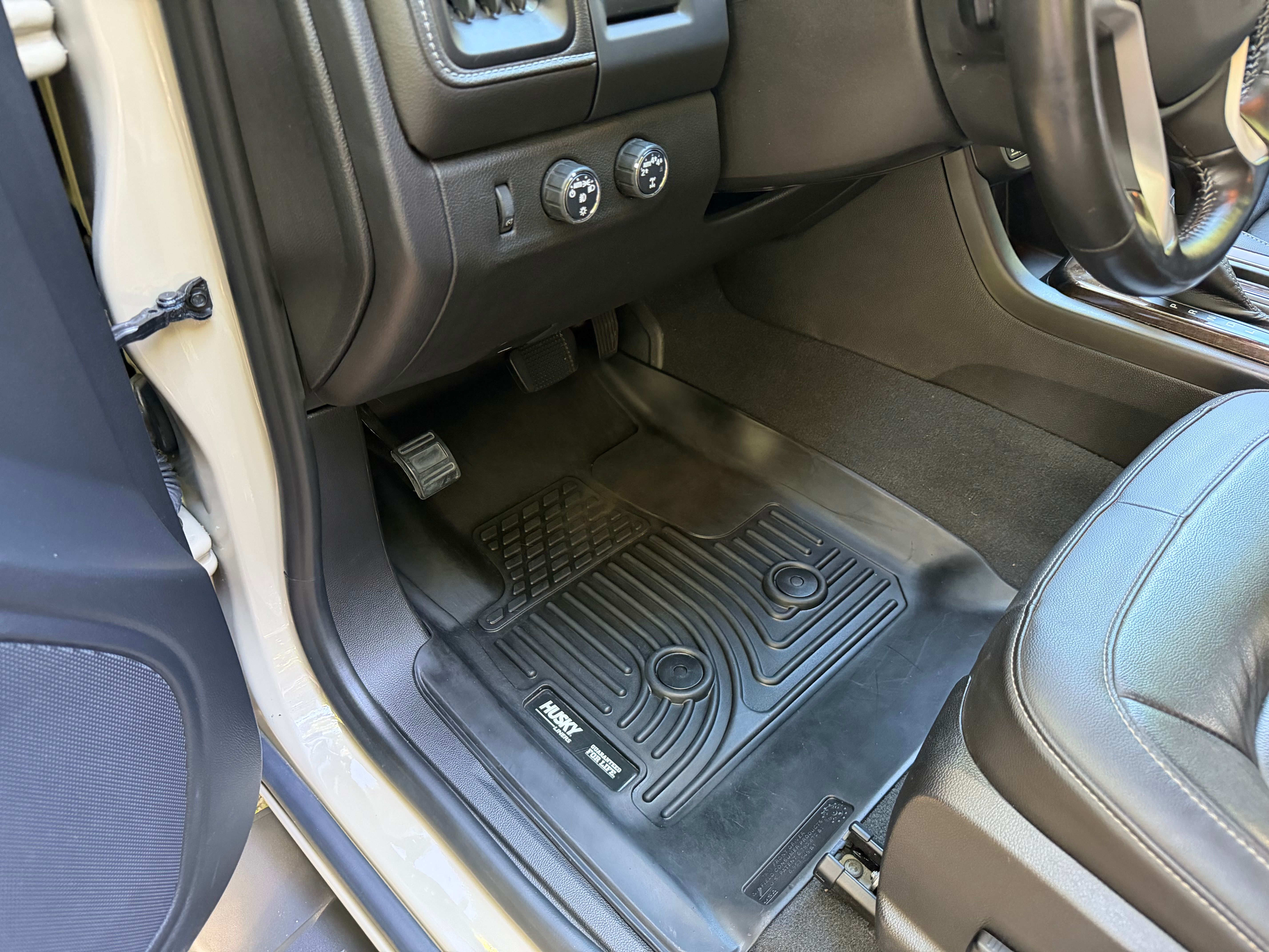 Used 2022 GMC Canyon Elevation w/ Elevation Premium Package AWD/4WD image 10