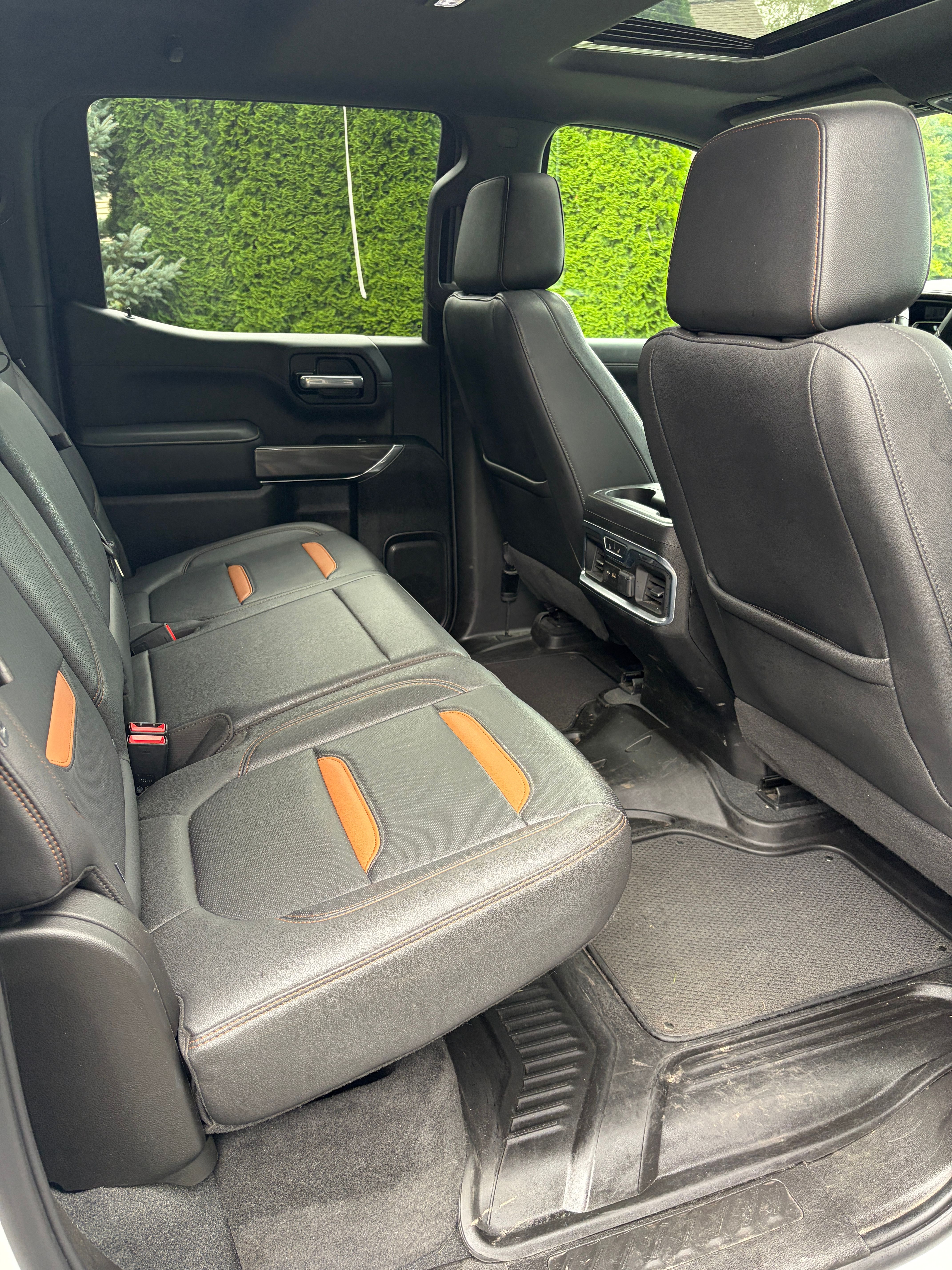 Used 2021 GMC Sierra 1500 AT4 w/ AT4 Premium Package AWD/4WD image 11