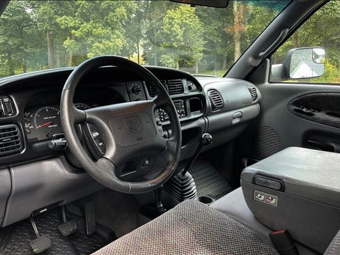 Used 2001 Dodge Ram 2500 Truck 4x4 Quad Cab image 8