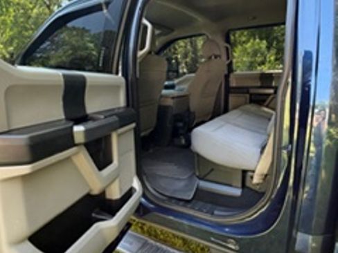 Used 2018 Ford F250 XLT w/ Snow Plow Prep Package AWD/4WD image 12