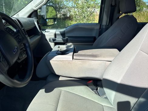 Used 2022 Ford F250 XL w/ STX Appearance Package image 13