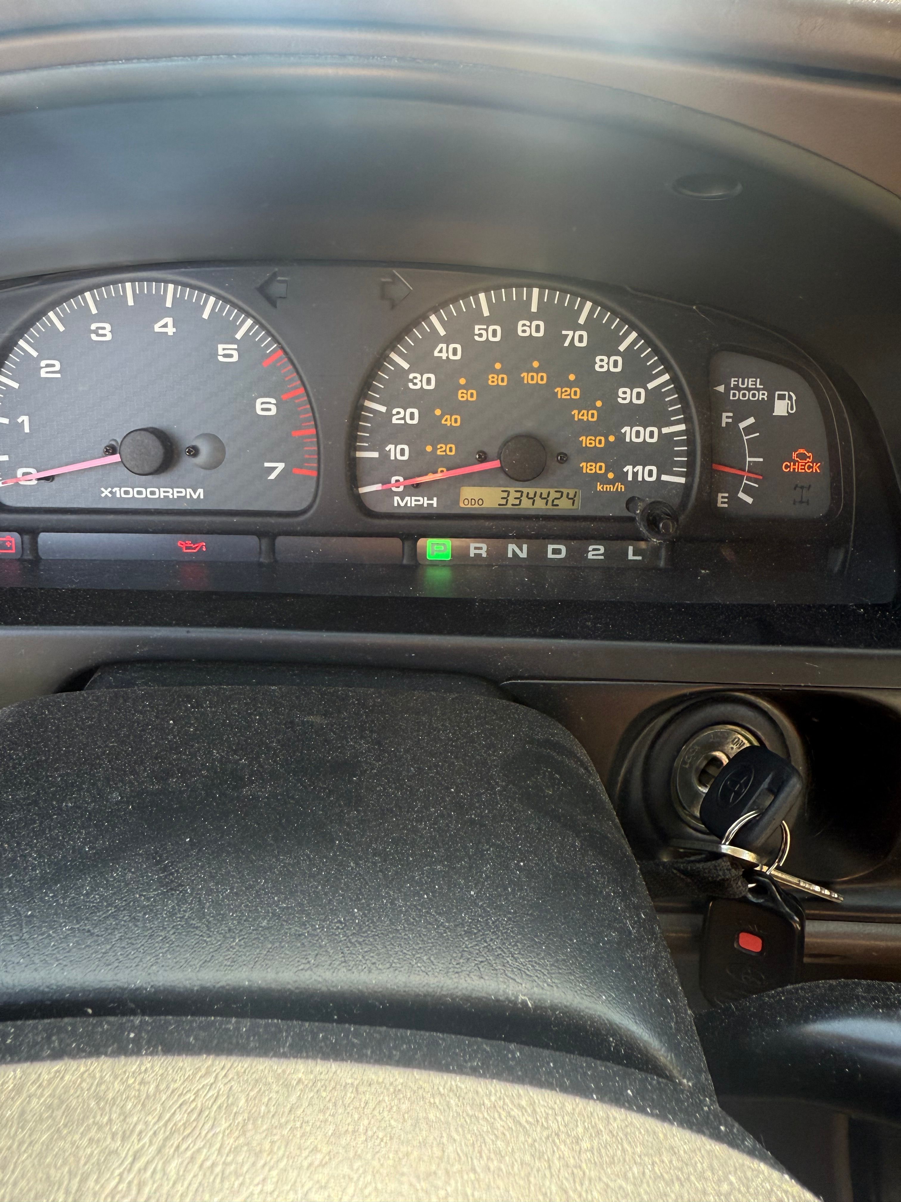 Used 1999 Toyota 4Runner SR5 w/ Upgrade Value Pkg 2 AWD/4WD image 18