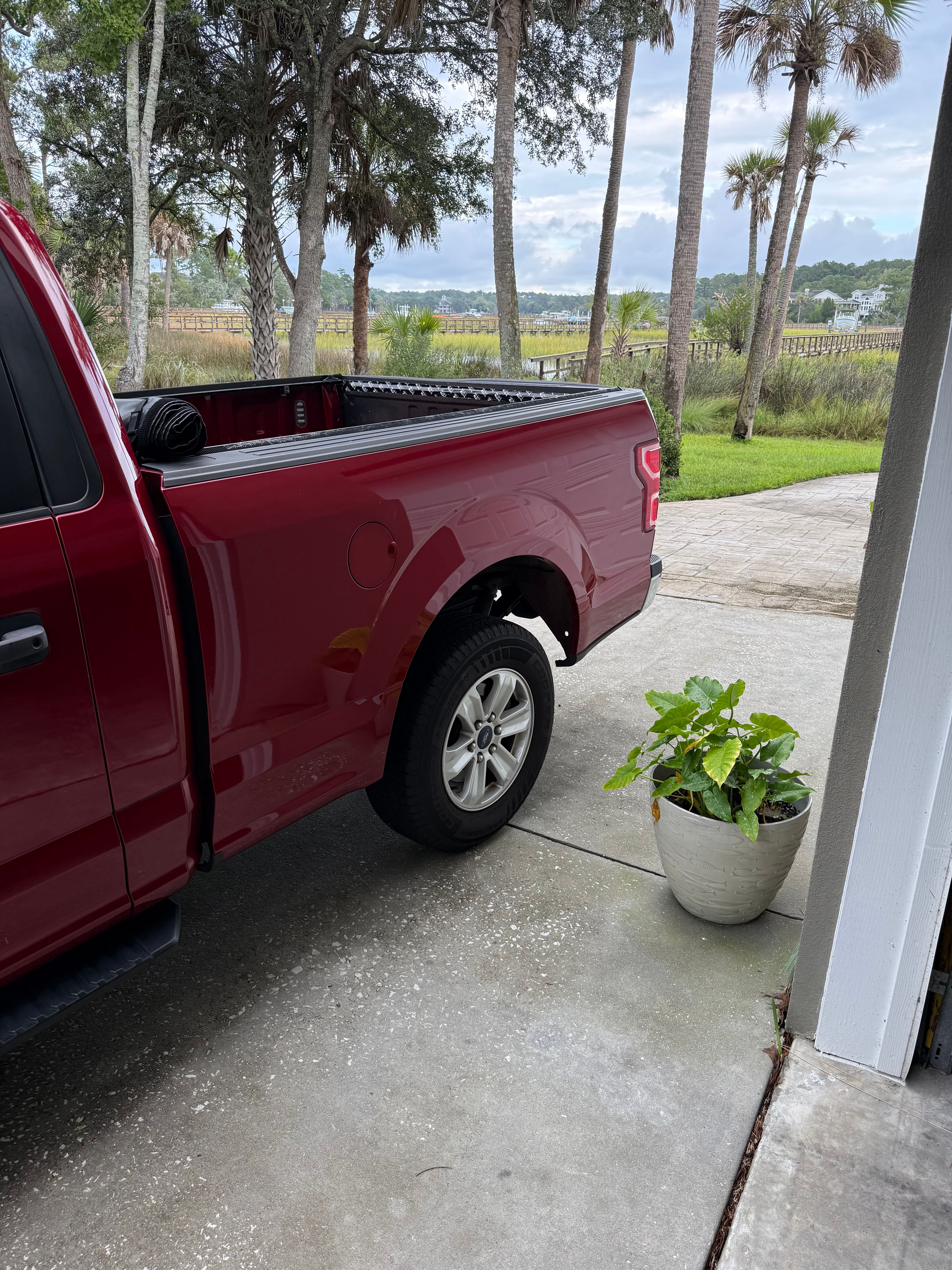 Used 2018 Ford F150 XLT w/ Equipment Group 301A Mid RWD image 23