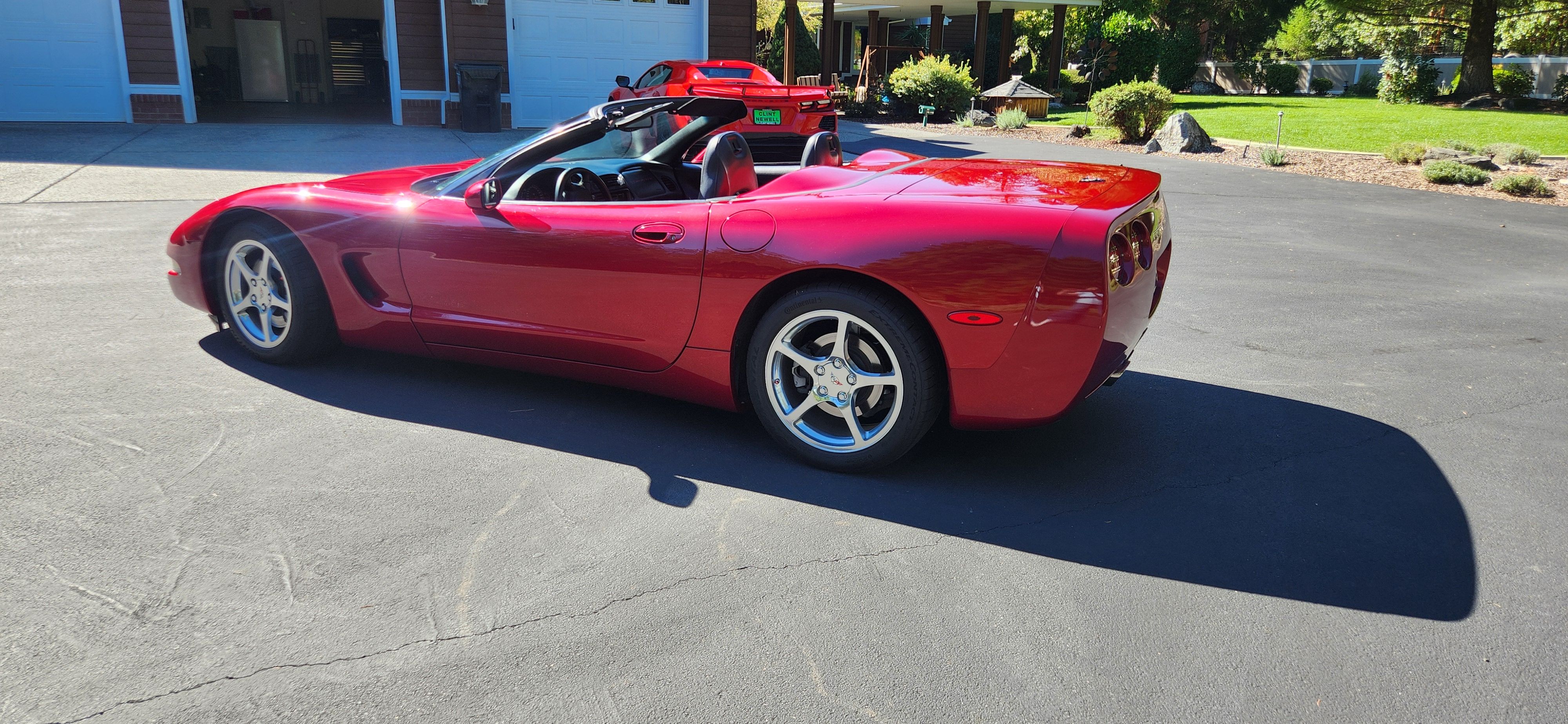 Used 2002 Chevrolet Corvette Convertible w/ Preferred Equipment Group2 RWD image 4