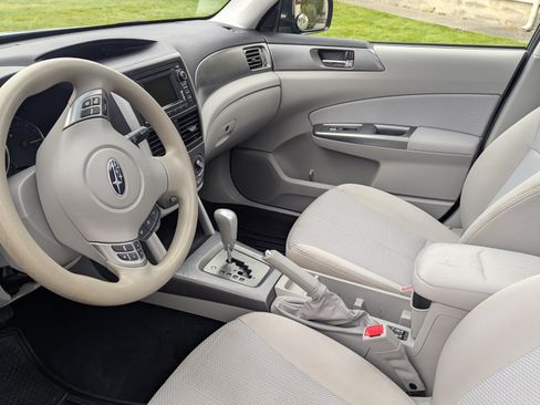 Used 2013 Subaru Forester 2.5X Premium image 11