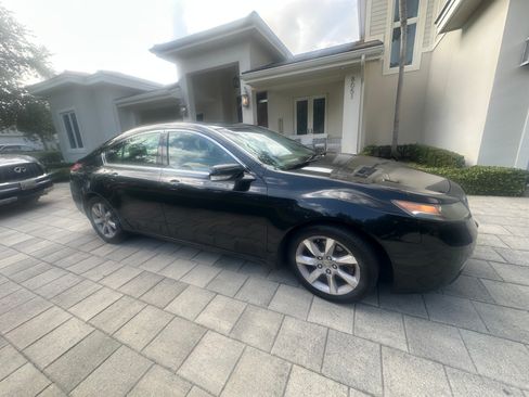 Used 2014 Acura TL w/ Technology Package FWD image 2
