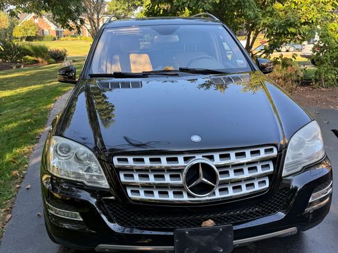 Used 2011 Mercedes-Benz ML 350 4MATIC image 9