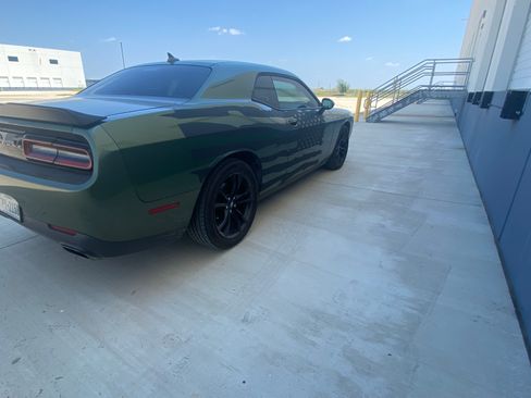 Used 2018 Dodge Challenger SXT Plus RWD image 10
