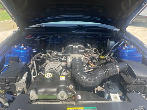 Used 2009 Ford Mustang Premium RWD image 15