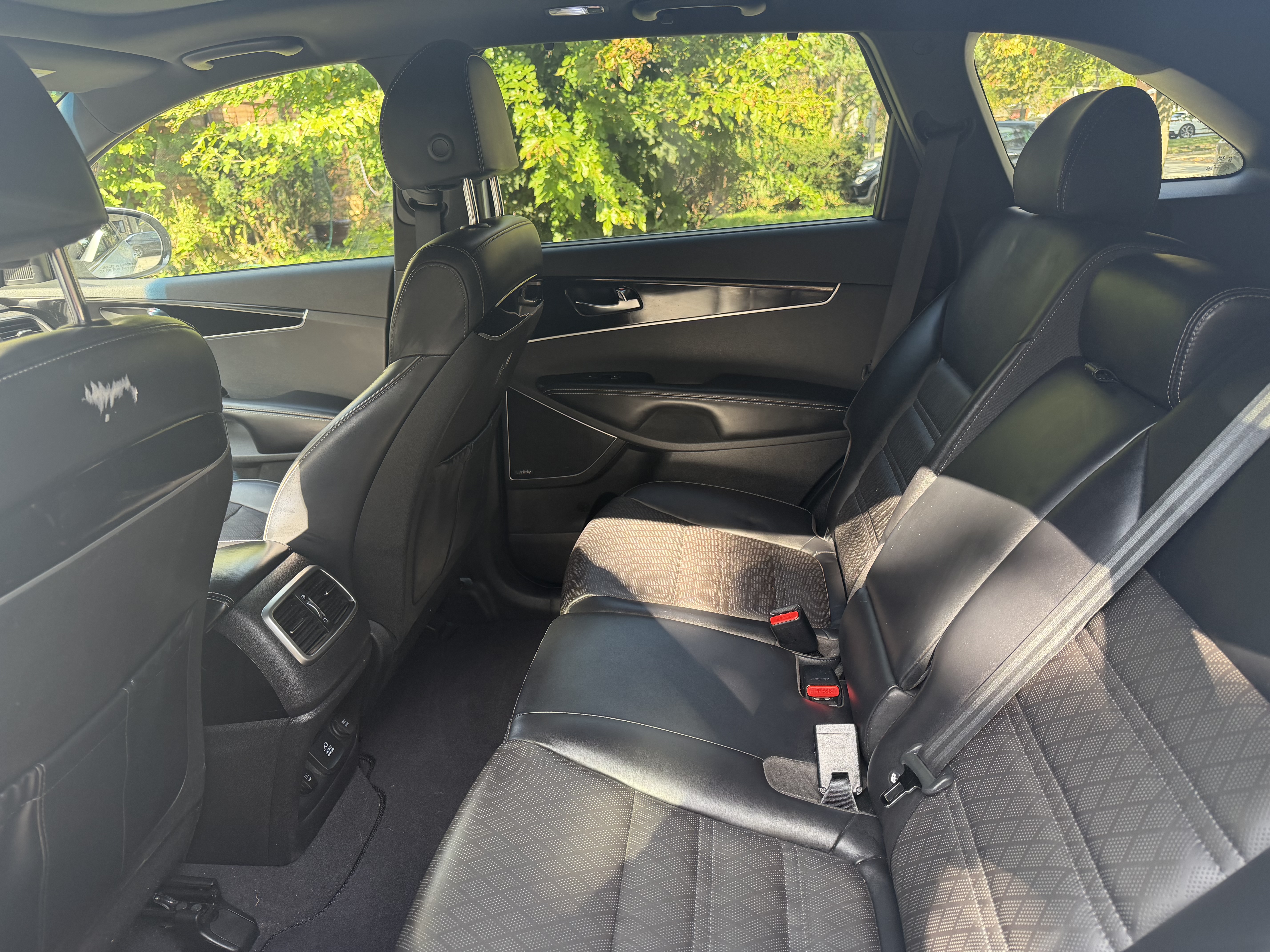 Used 2018 Kia Sorento SX AWD/4WD image 10