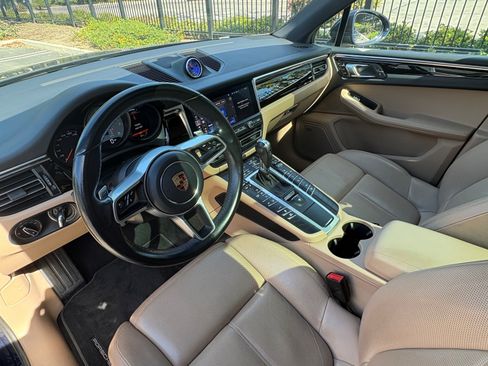 Used 2020 Porsche Macan S image 4