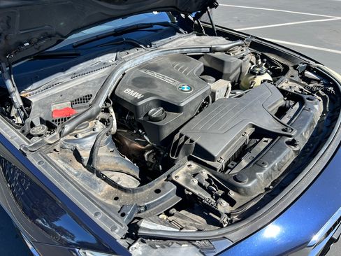 Used 2015 BMW 328i Gran Turismo xDrive image 18