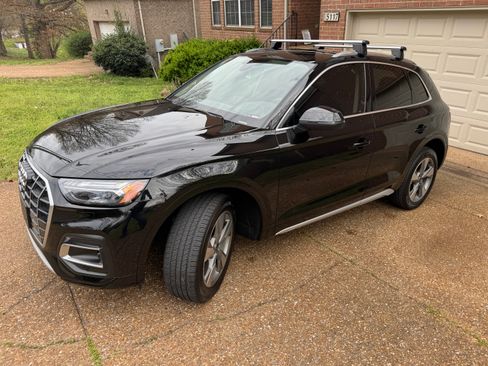 Used 2023 Audi Q5 Prestige w/ Prestige Package image 1