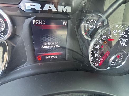 Used 2023 RAM 2500 Big Horn w/ Level 1 Equipment Group AWD/4WD image 9