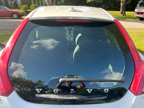 Used 2011 Volvo C30 image 14