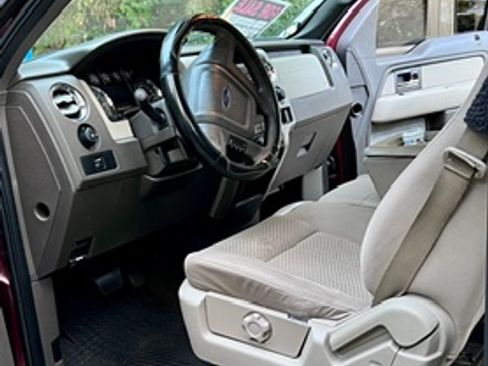 Used 2010 Ford F150 XLT RWD image 9
