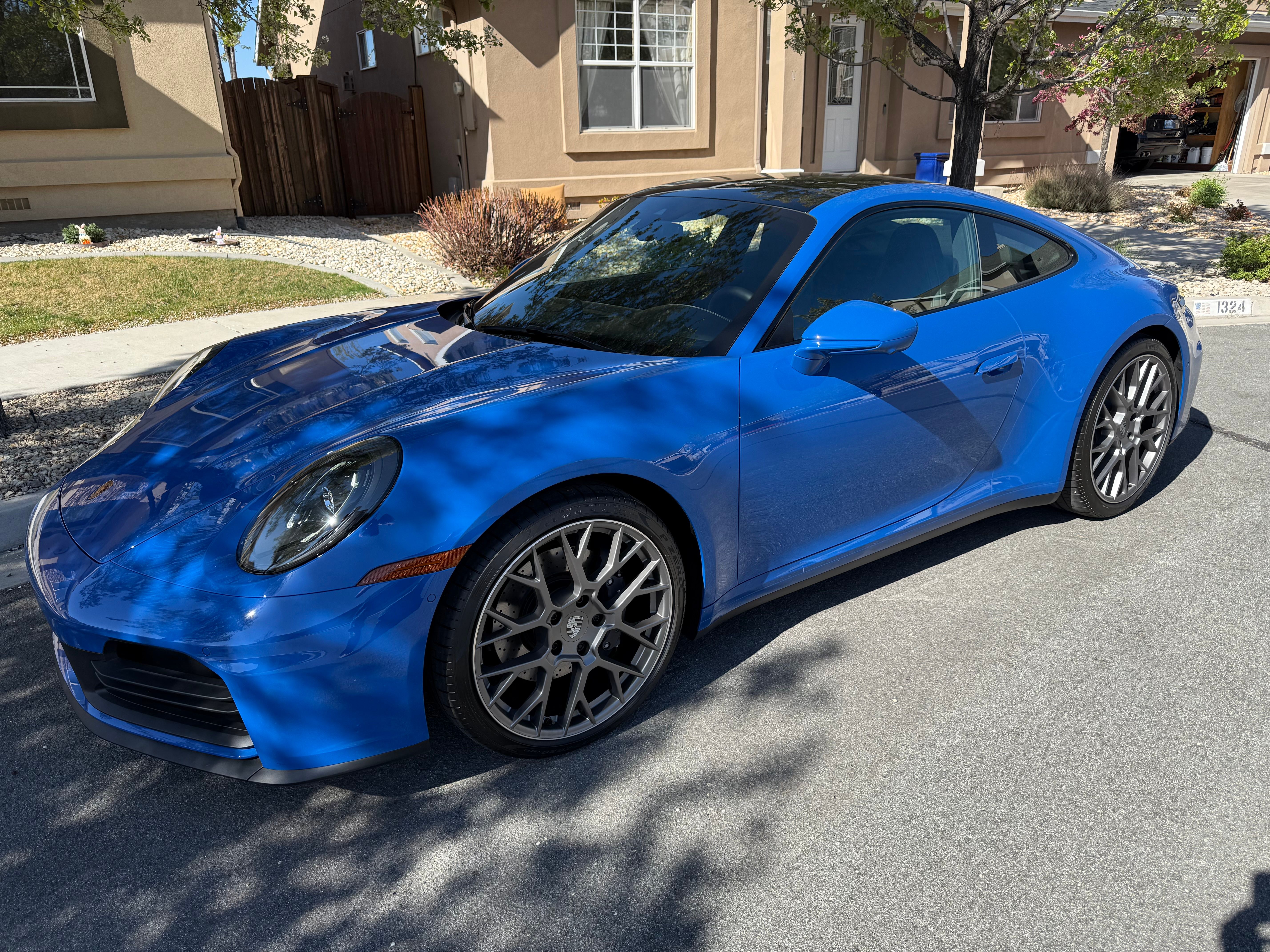 Used 2025 Porsche 911 Carrera S RWD image 4
