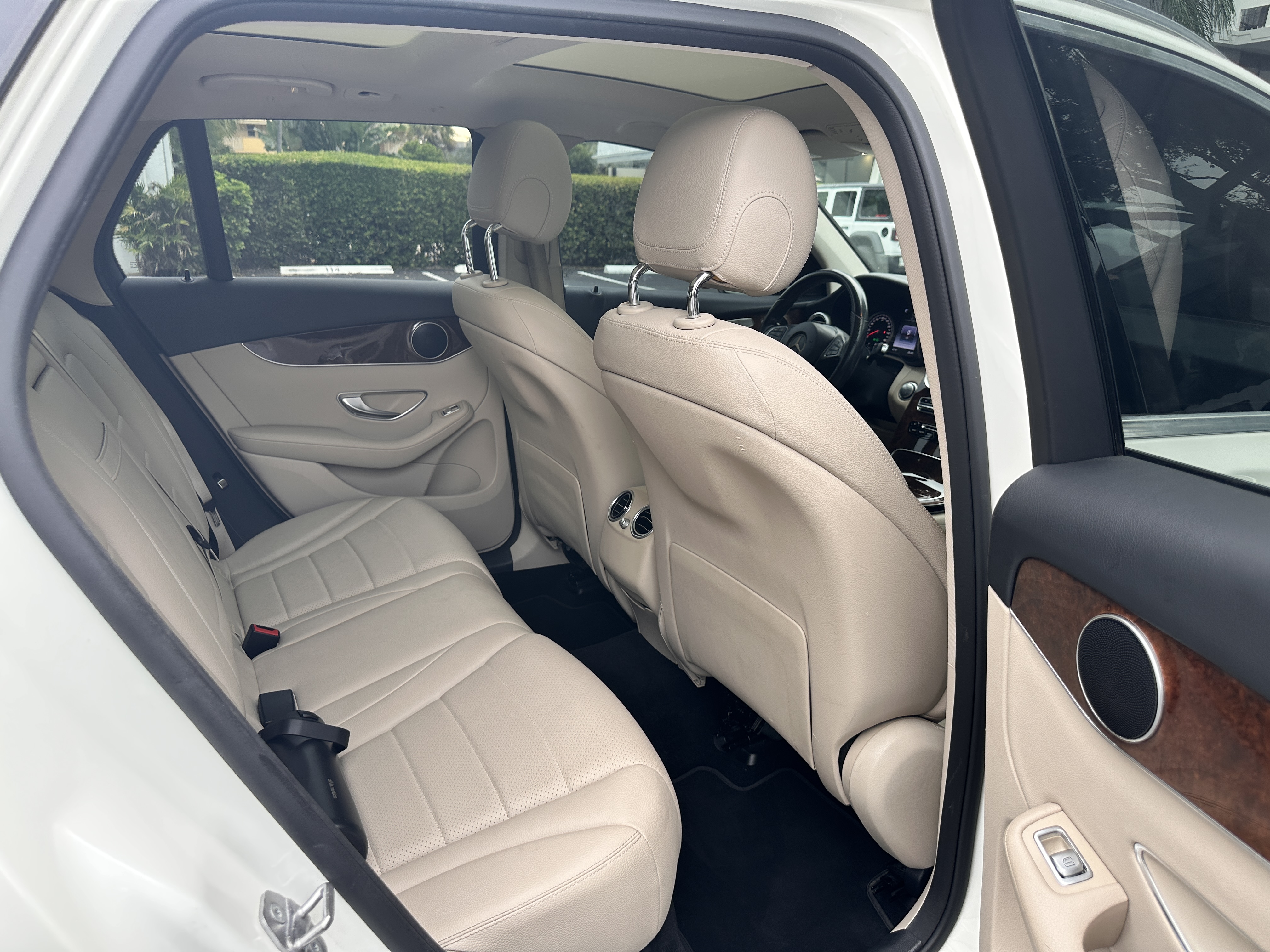 Used 2016 Mercedes-Benz GLC 300 image 15