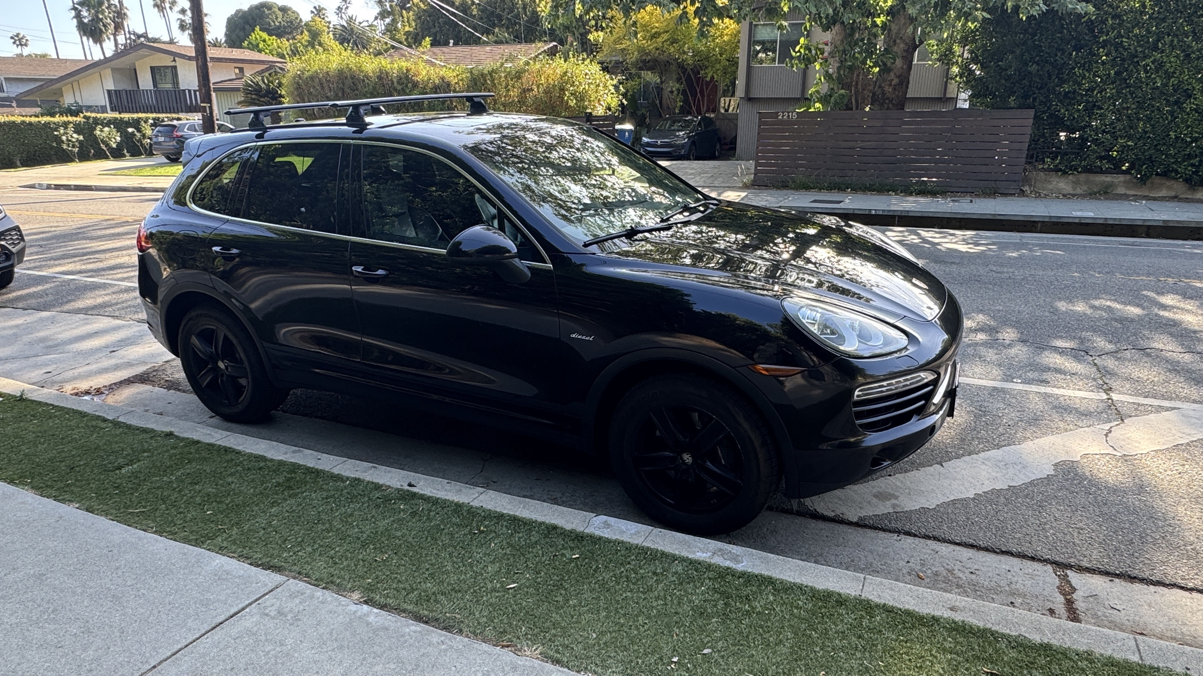 Used 2013 Porsche Cayenne Diesel AWD/4WD image 1