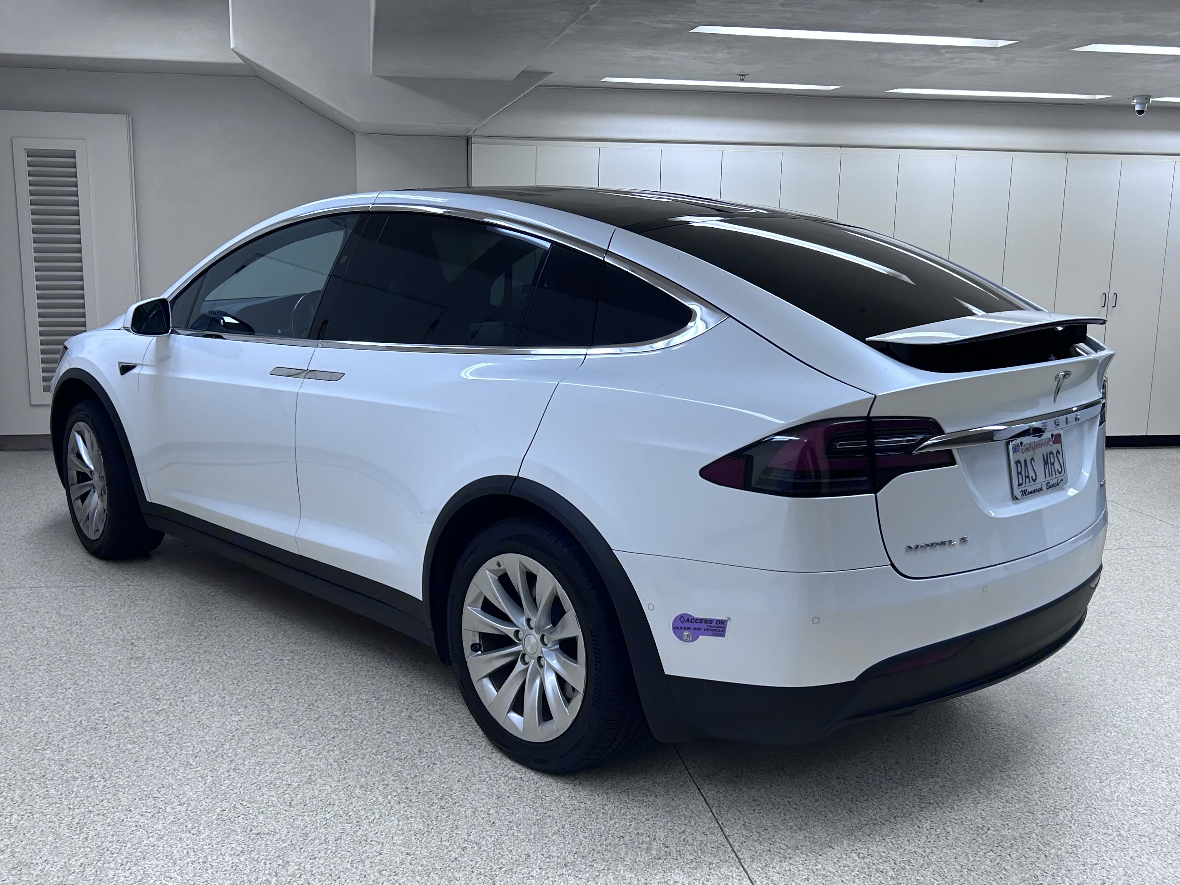 Used 2018 Tesla Model X 100D AWD/4WD image 12