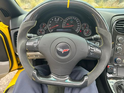 Used 2011 Chevrolet Corvette Grand Sport w/ Preferred Equipment Group RWD image 15