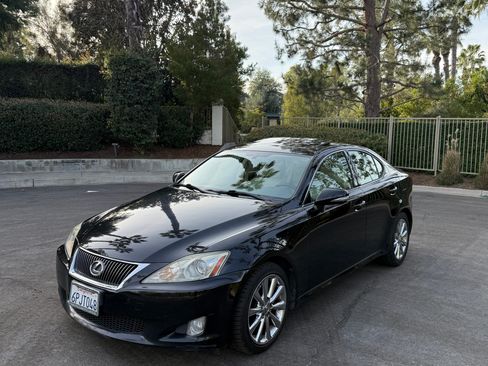 Used 2010 Lexus IS 250 250 Sport Sedan 4D image 2