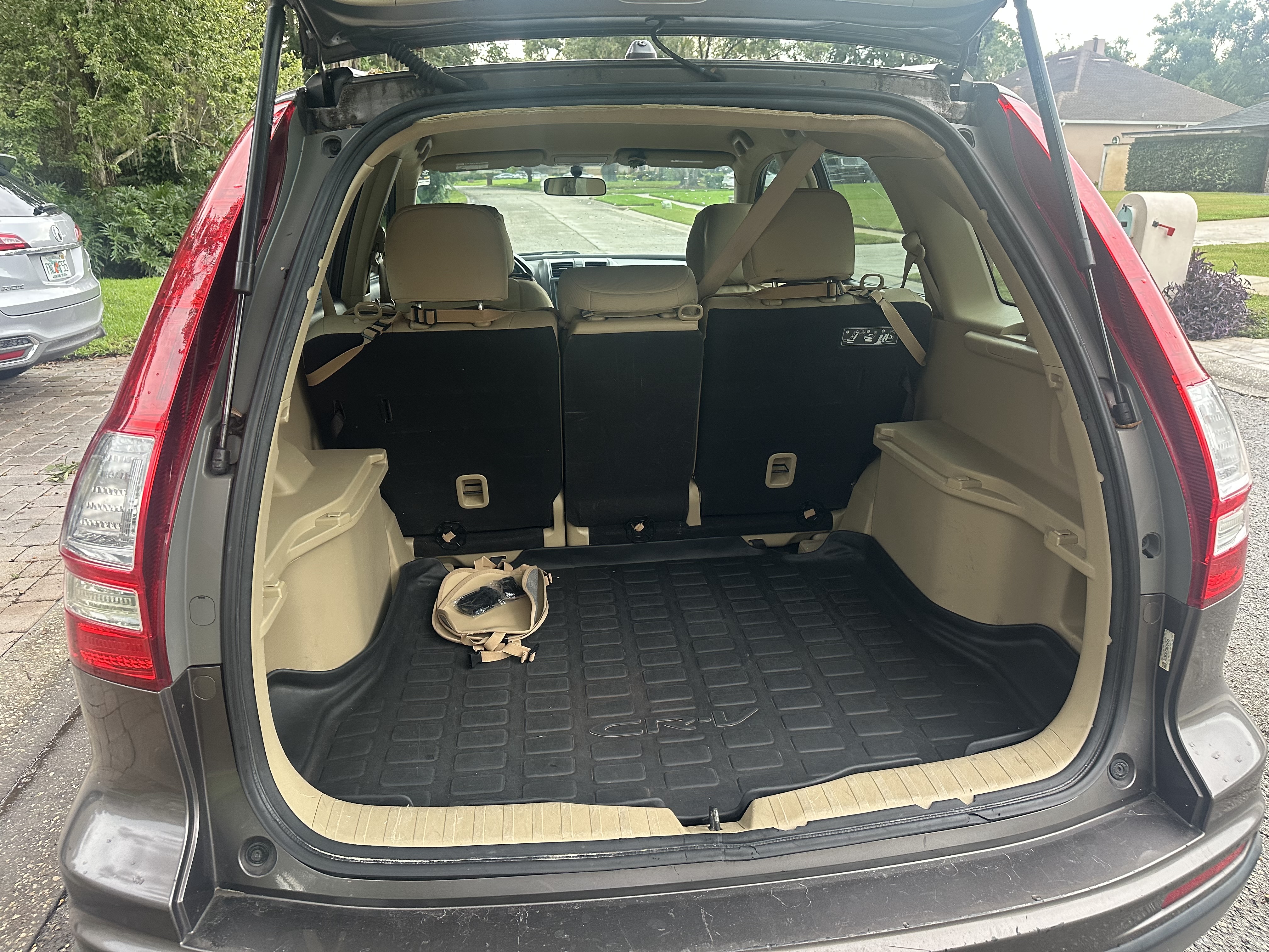 Used 2011 Honda CR-V LX image 9