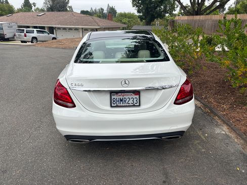 Used 2016 Mercedes-Benz C 300 Sedan image 6