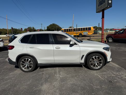 Used 2019 BMW X5 xDrive40i w/ Convenience Package image 5