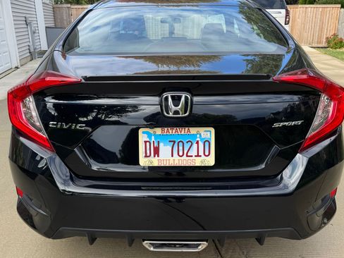 Used 2021 Honda Civic Sport image 5