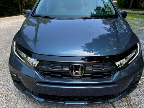 Used 2026 Honda Odyssey EX-L image 2