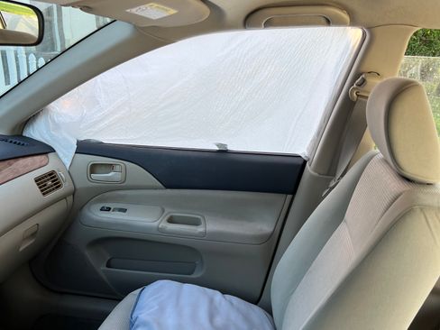 Used 2005 Mitsubishi Lancer ES image 17