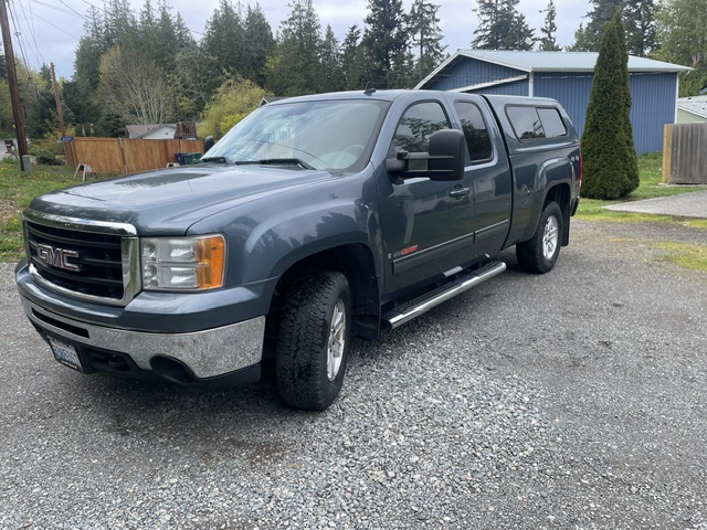 Used 2008 GMC Sierra 1500 SLT w/ Max Trailering Pack AWD/4WD image 1