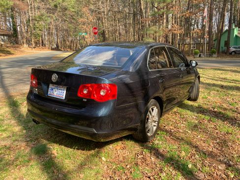 Used 2006 Volkswagen Jetta 2.5 image 4