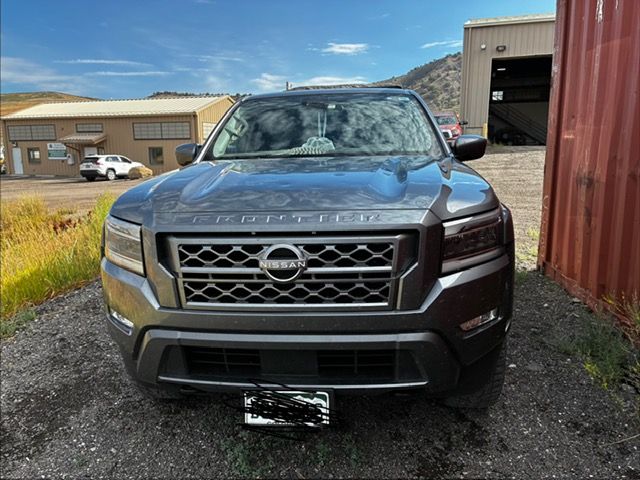 Used 2024 Nissan Frontier SL w/ Technology Package AWD/4WD image 11