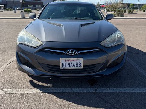 Used 2013 Hyundai Genesis 2.0T image 10