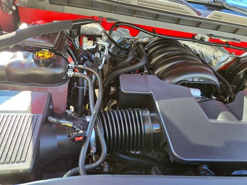 Used 2018 Chevrolet Silverado 1500 LTZ w/ LTZ Plus Package image 27