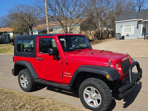 Used 2010 Jeep Wrangler Sport image 4