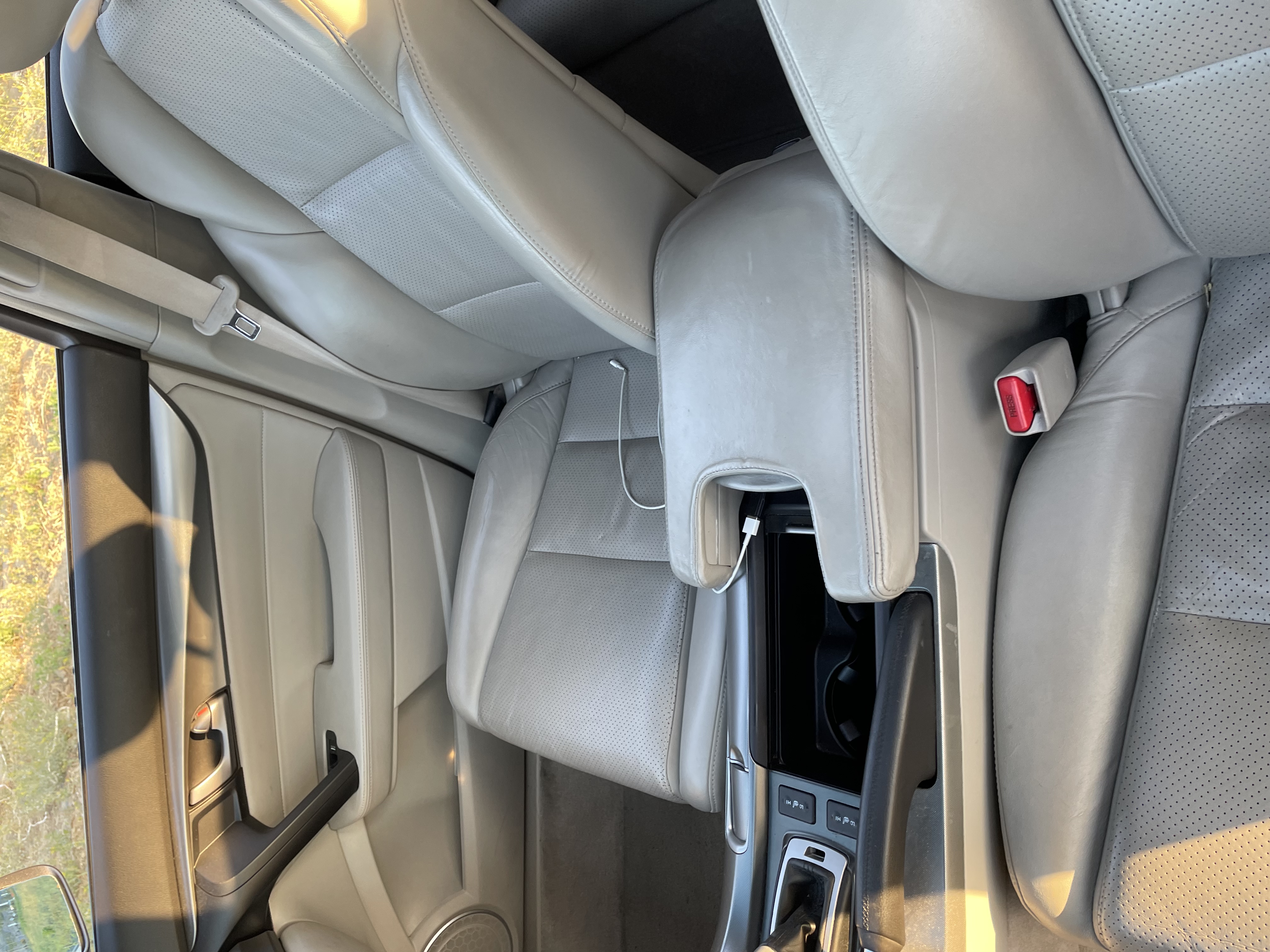 Used 2010 Acura TL w/ Technology Package FWD image 12