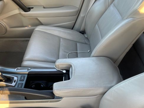 Used 2010 Acura TL w/ Technology Package image 12