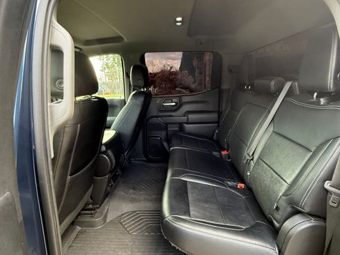 Used 2021 Chevrolet Silverado 1500 Custom Trail Boss image 5