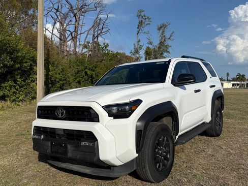 Used 2025 Toyota 4Runner SR5 image 1