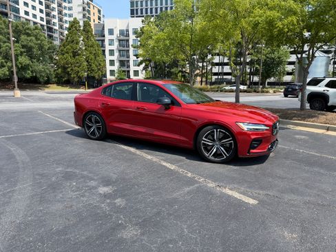 Used 2021 Volvo S60 T6 R-Design AWD/4WD image 11