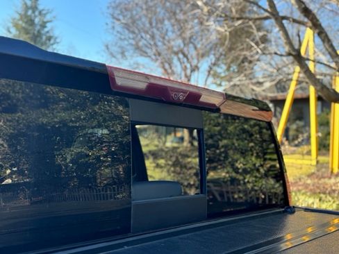 Used 2021 GMC Sierra 1500 AT4 w/ AT4 Value Package image 14