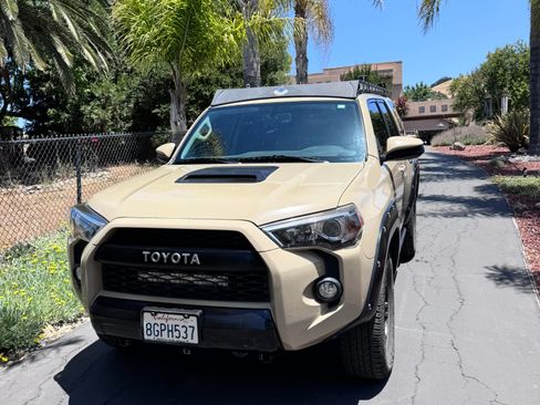 Used 2016 Toyota 4Runner TRD Pro image 1