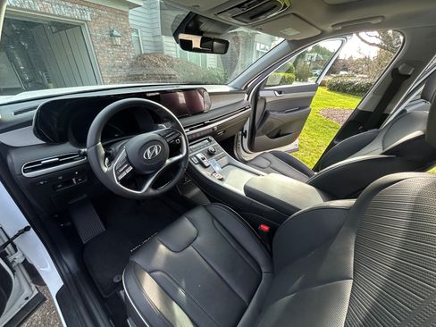 Used 2025 Hyundai Palisade SEL image 13