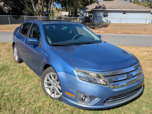 Used 2010 Ford Fusion SEL image 1