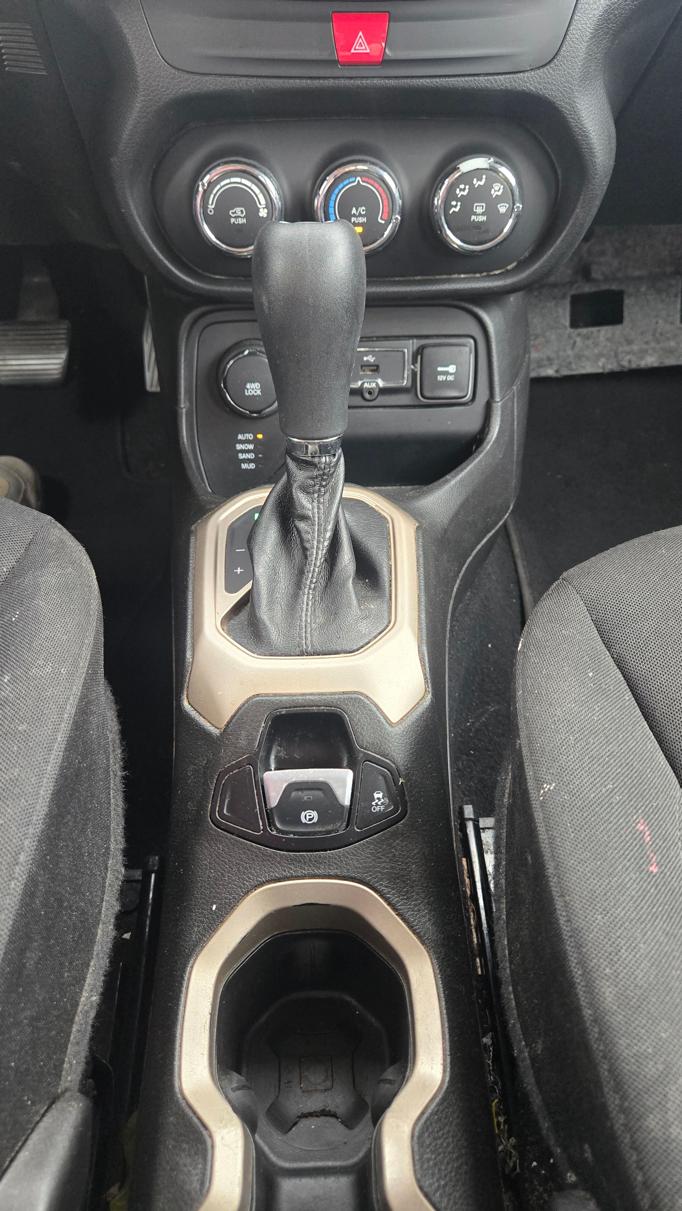 Used 2017 Jeep Renegade Sport w/ Power & Air Group AWD/4WD image 11