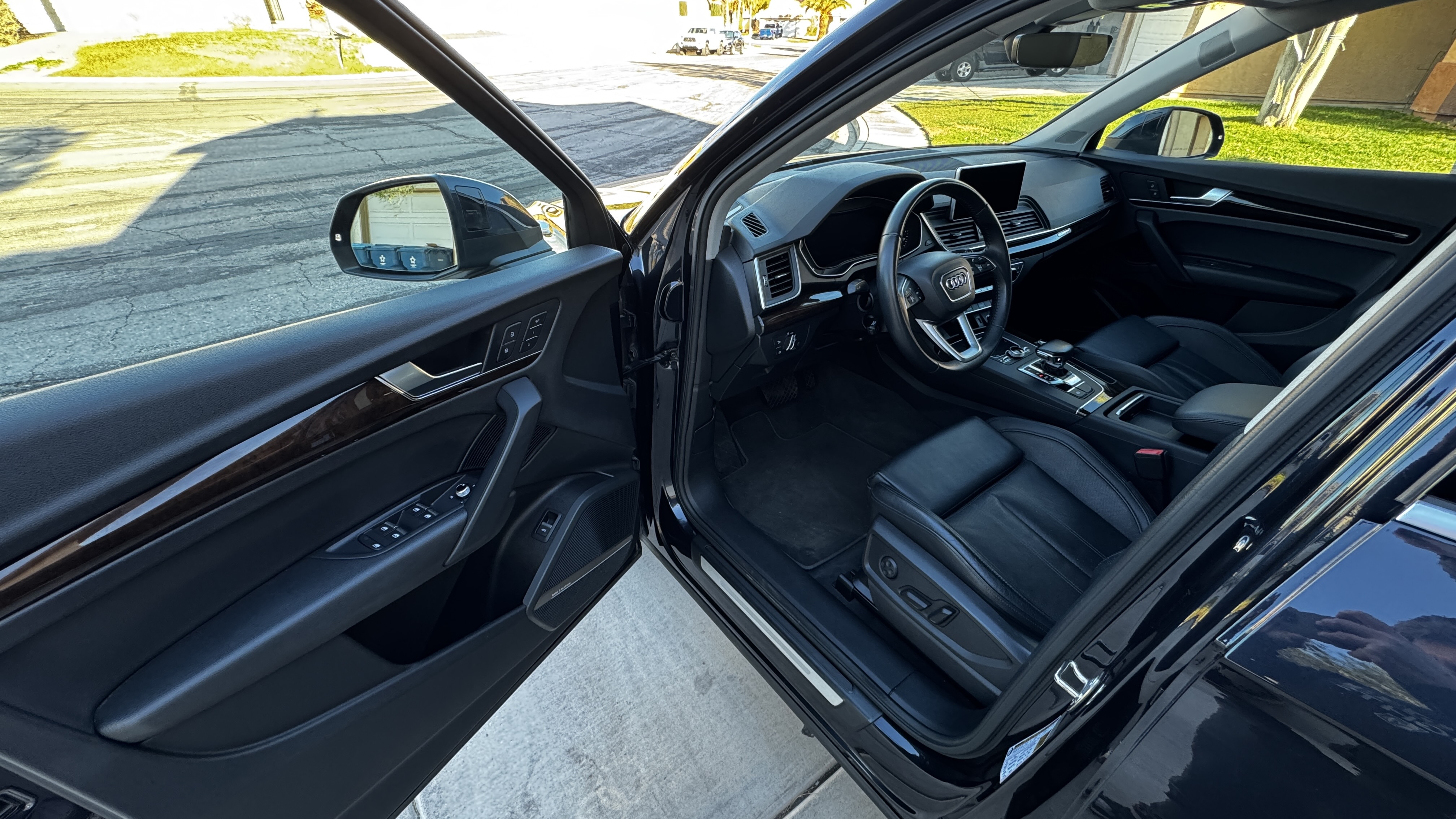 Used 2018 Audi Q5 2.0T Premium Plus AWD/4WD image 16